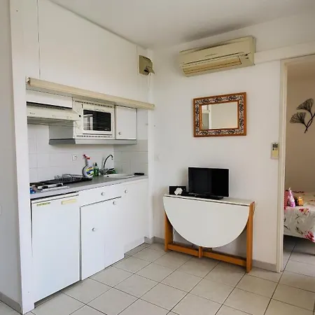 דירה Port Frejus, 100 M Des Plages, Le Cesaree, T2 30m2 *
