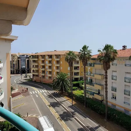 Port Frejus, 100 M Des Plages, Le Cesaree, T2 30m2 דירה