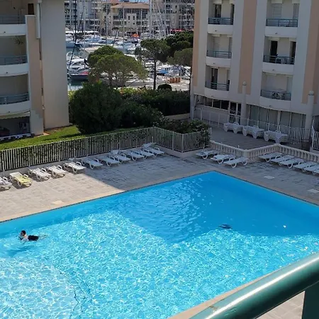 Port Frejus, 100 M Des Plages, Le Cesaree, T2 30m2